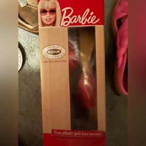 NIB size 6 Dr Sholl’s Barbie shoes! Limited edition - no longer available!